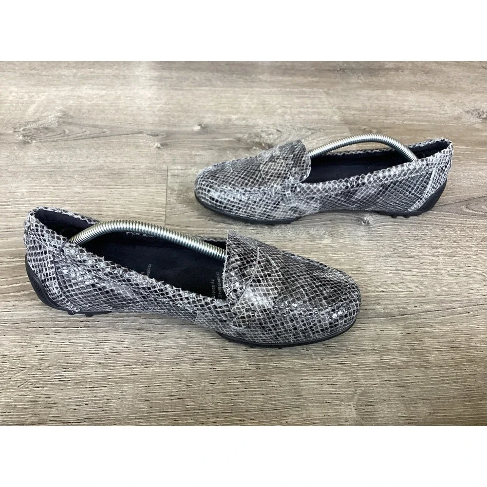 Rockport Slip On Loafers Womens Size 7.5 M Snakeskin Gray Shoes K58563